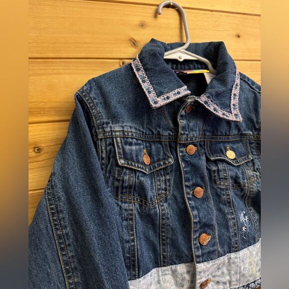 Vintage Disney Winnie The Pooh Size 6 Floral Embroidered Denim Jean Jacket - Picture 4 of 11